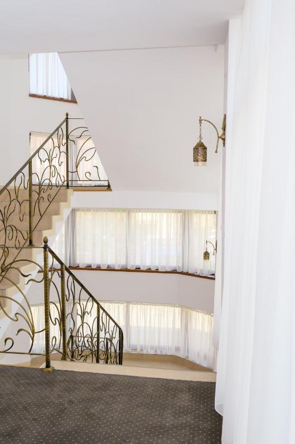 Vila Silfar Macin Экстерьер фото